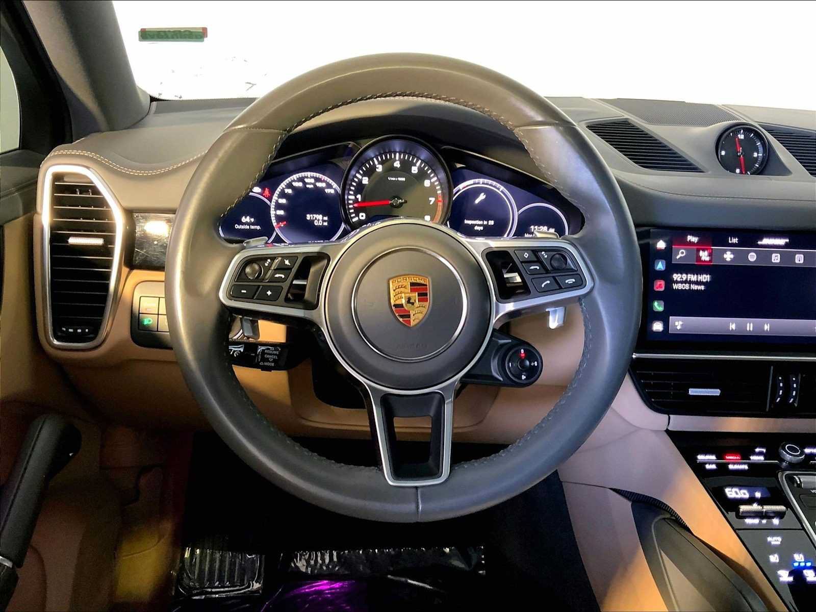 Used 2023 Porsche Cayenne Platinum Edition AWD/4WD image 15
