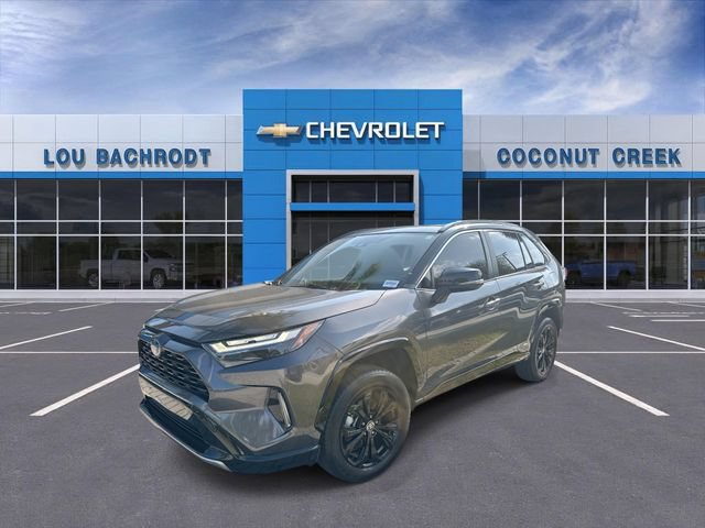Used 2023 Toyota RAV4 XSE AWD/4WD image 4