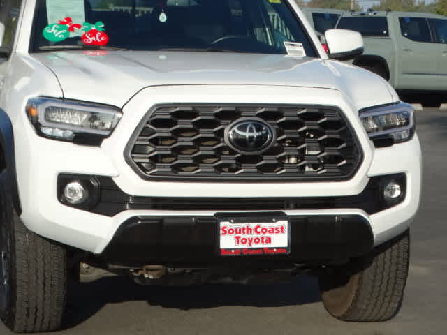 Certified 2023 Toyota Tacoma TRD Off-Road image 4