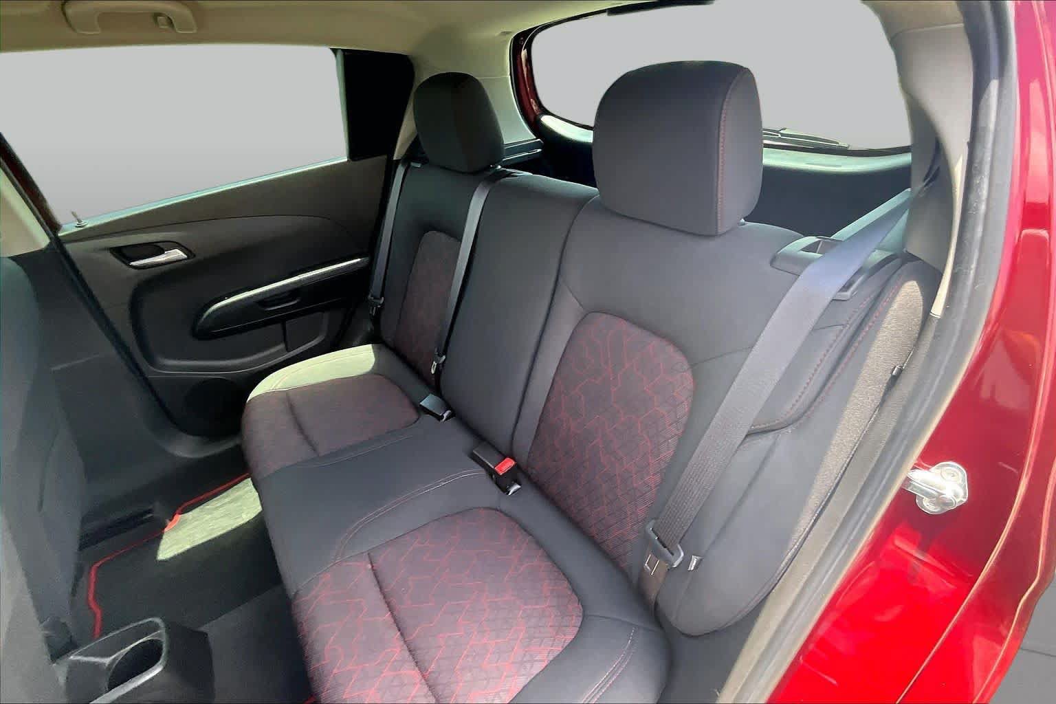 Used 2017 Chevrolet Sonic LT w/ Convenience Package FWD image 19
