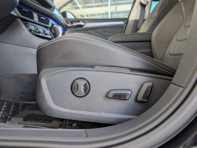 Used 2023 Volkswagen Jetta SEL FWD image 21