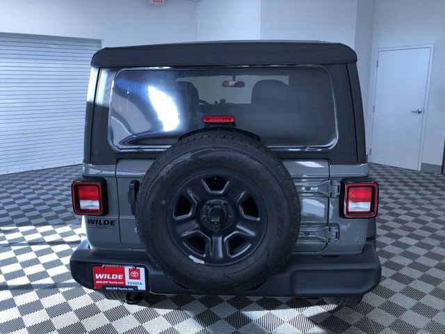 Used 2019 Jeep Wrangler Sport image 14