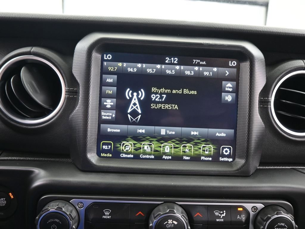 Used 2023 Jeep Wrangler Unlimited Sahara image 22