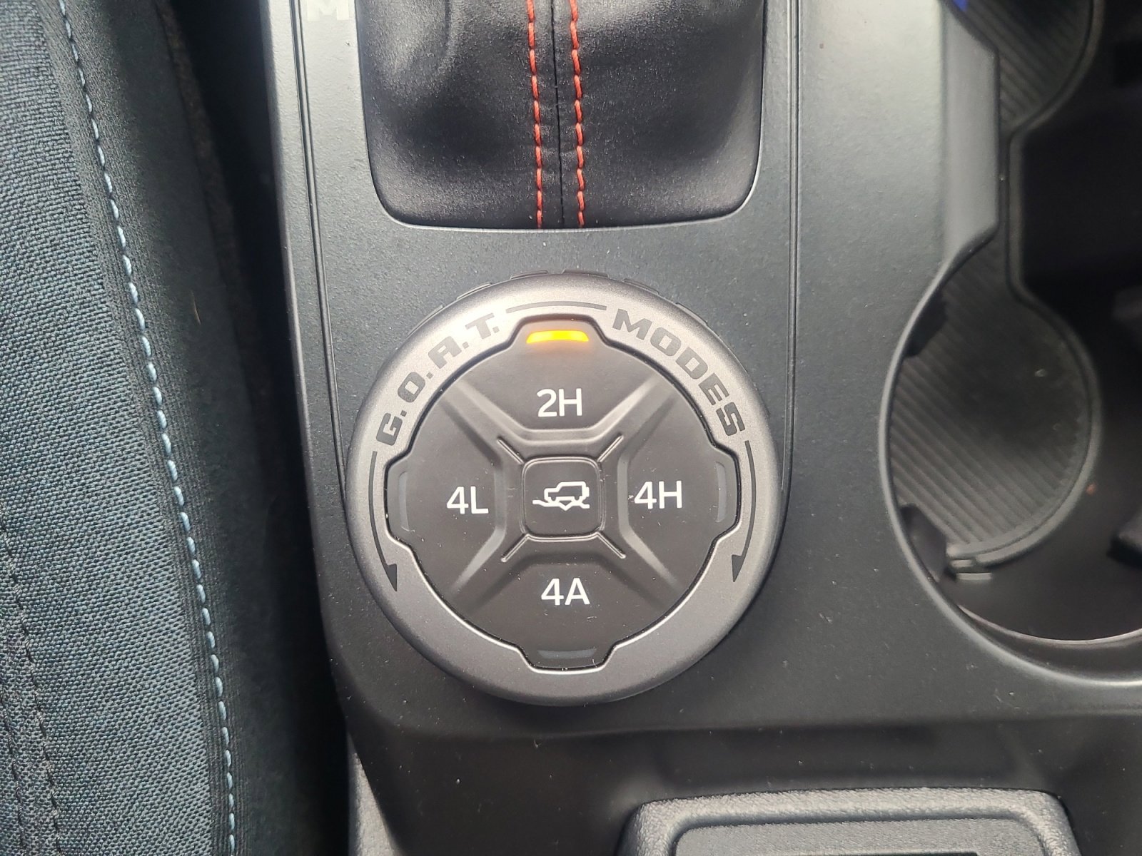 Certified 2025 Ford Bronco Heritage Edition AWD/4WD image 33