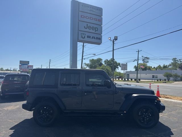 Used 2020 Jeep Wrangler Unlimited Sport image 2