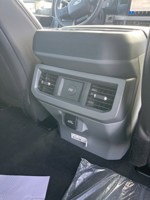 New 2026 Ford F250 XLT w/ XLT Premium Package image 25