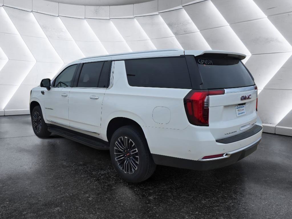 New 2026 GMC Yukon XL Elevation w/ Elevation Premium Package RWD image 7