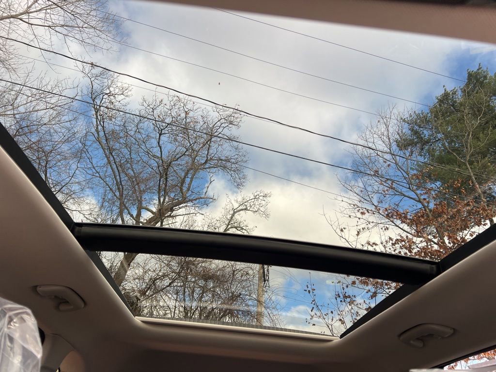 New 2026 Kia Sorento S w/ S Panoramic Sunroof Package image 9