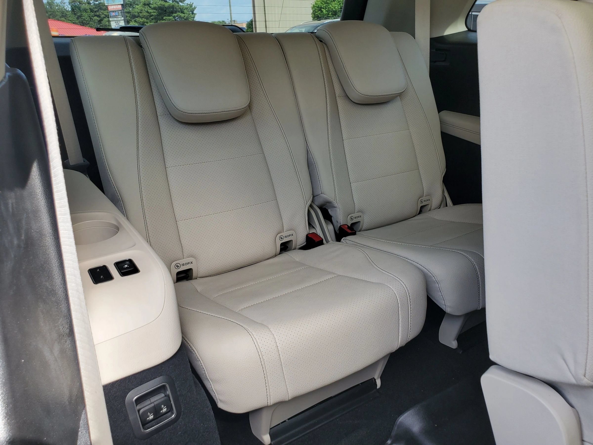 Used 2022 Mercedes-Benz GLS 450 4MATIC image 34