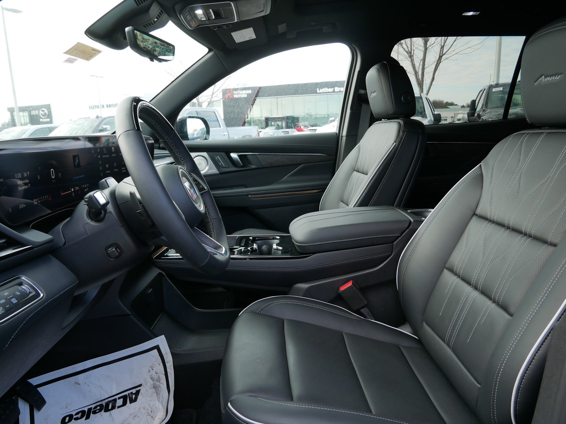 New 2026 Buick Enclave Avenir w/ Super Cruise Package image 4