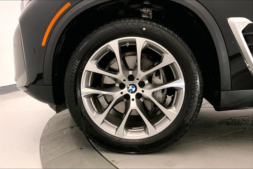 New 2026 BMW X5 xDrive40i image 9