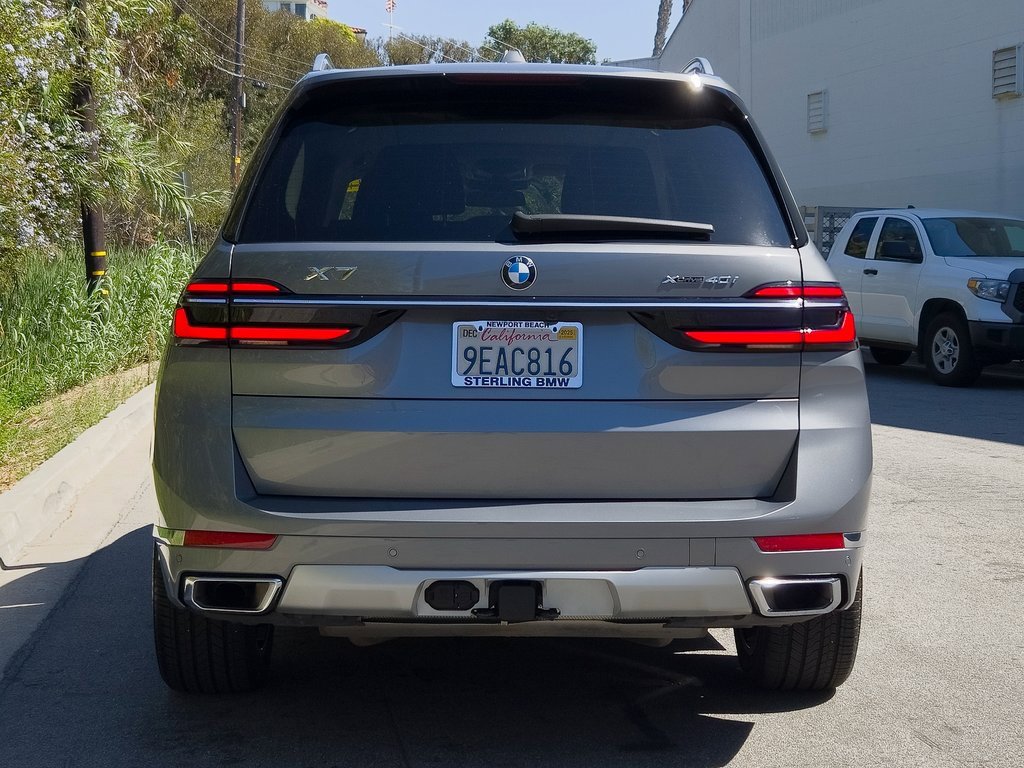 Used 2023 BMW X7 xDrive40i w/ Premium Package image 6