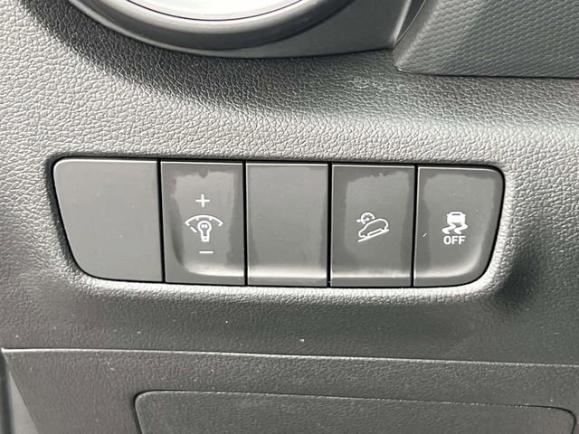 Certified 2023 Hyundai Kona SEL image 19