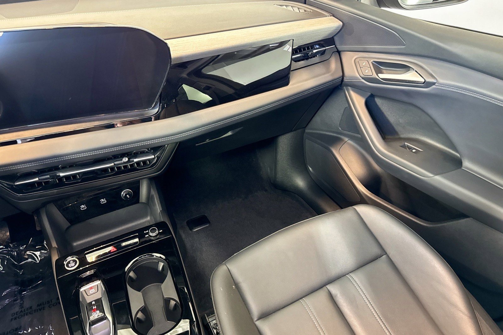 Used 2025 Audi Q6 e-tron Premium w/ Convenience Package image 21