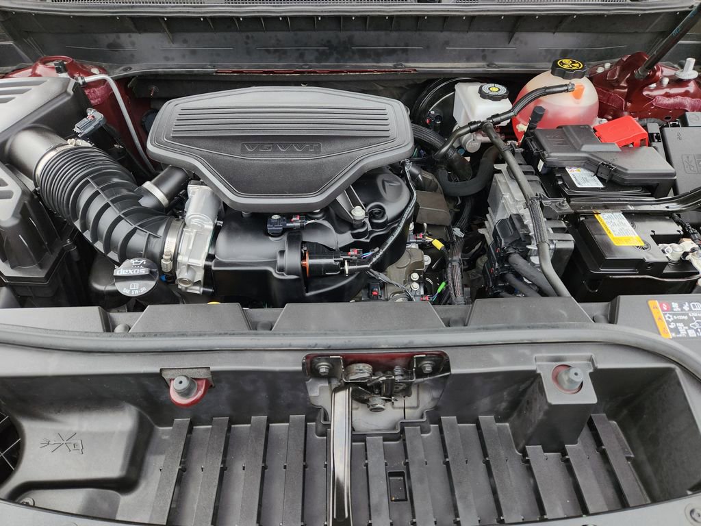 Used 2022 GMC Acadia AT4 w/ Technology Package AWD/4WD image 40