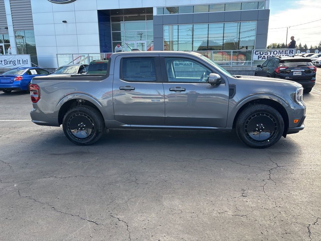 New 2025 Ford Maverick Lobo image 2