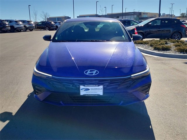 Certified 2025 Hyundai Elantra Sport image 13