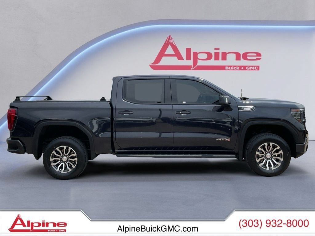 Used 2023 GMC Sierra 1500 AT4 w/ AT4 Premium Package AWD/4WD image 6