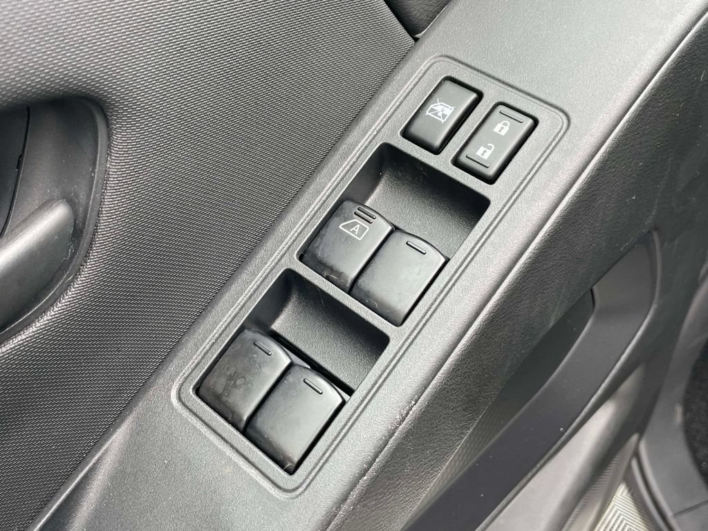 Used 2024 Nissan Frontier S w/ Technology Package AWD/4WD image 18