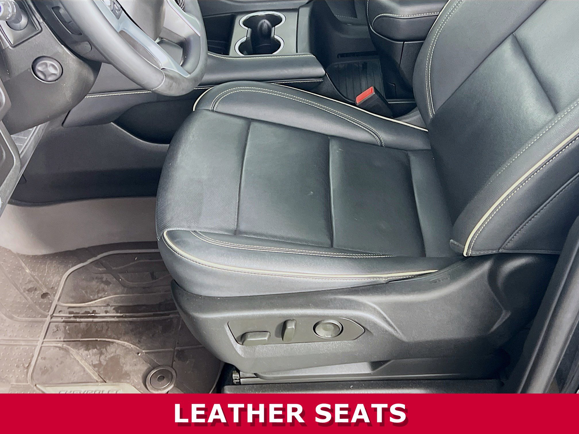 Used 2023 Chevrolet Tahoe Premier AWD/4WD image 4