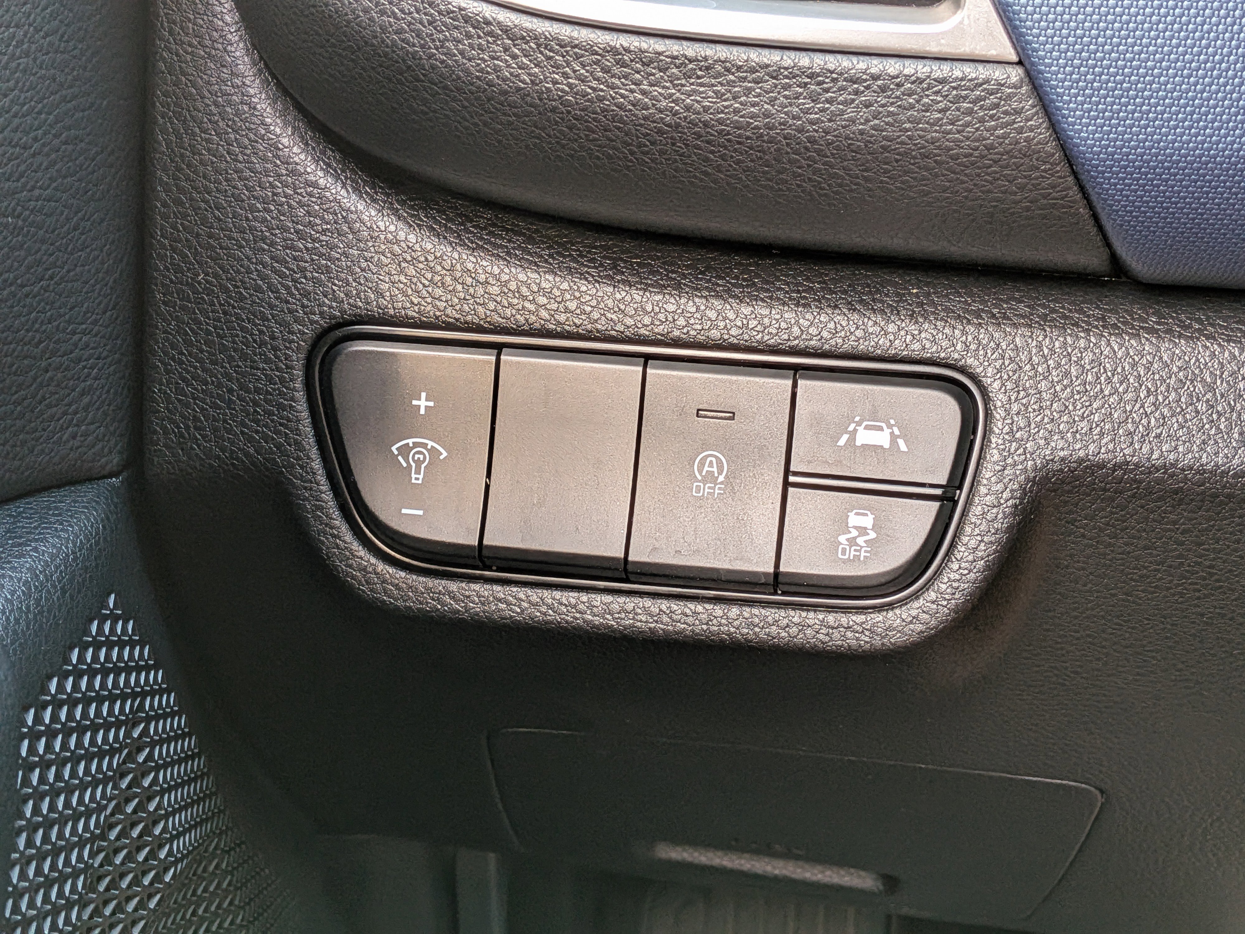 Used 2023 Kia Seltos S w/ Navigation Package image 23