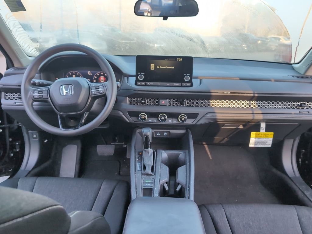 Used 2025 Honda Accord LX image 15