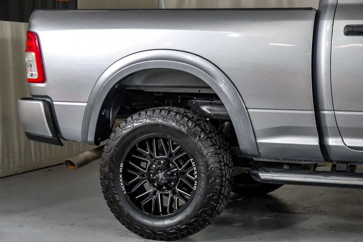 Used 2022 RAM 2500 Tradesman w/ Chrome Appearance Group AWD/4WD image 7