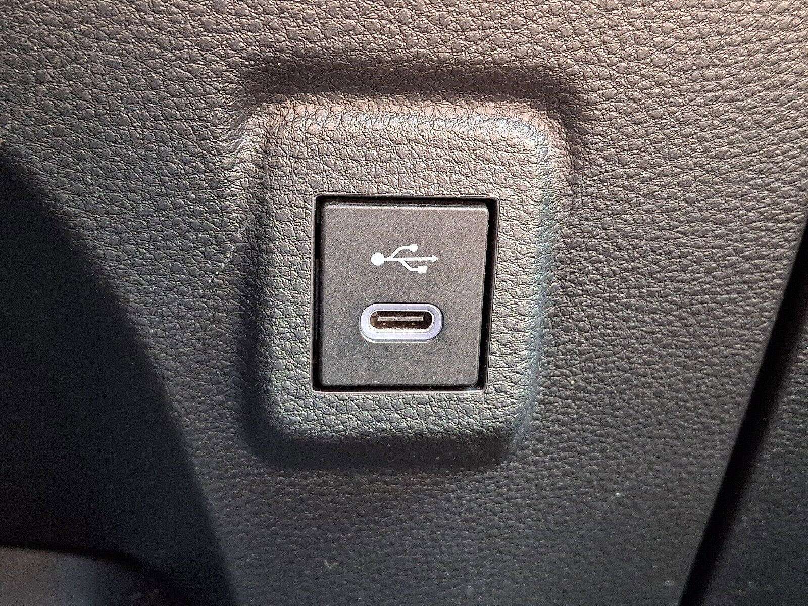 Used 2024 Toyota Corolla LE FWD image 22