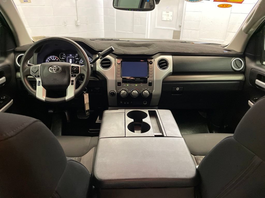 Used 2021 Toyota Tundra SR5 AWD/4WD image 14