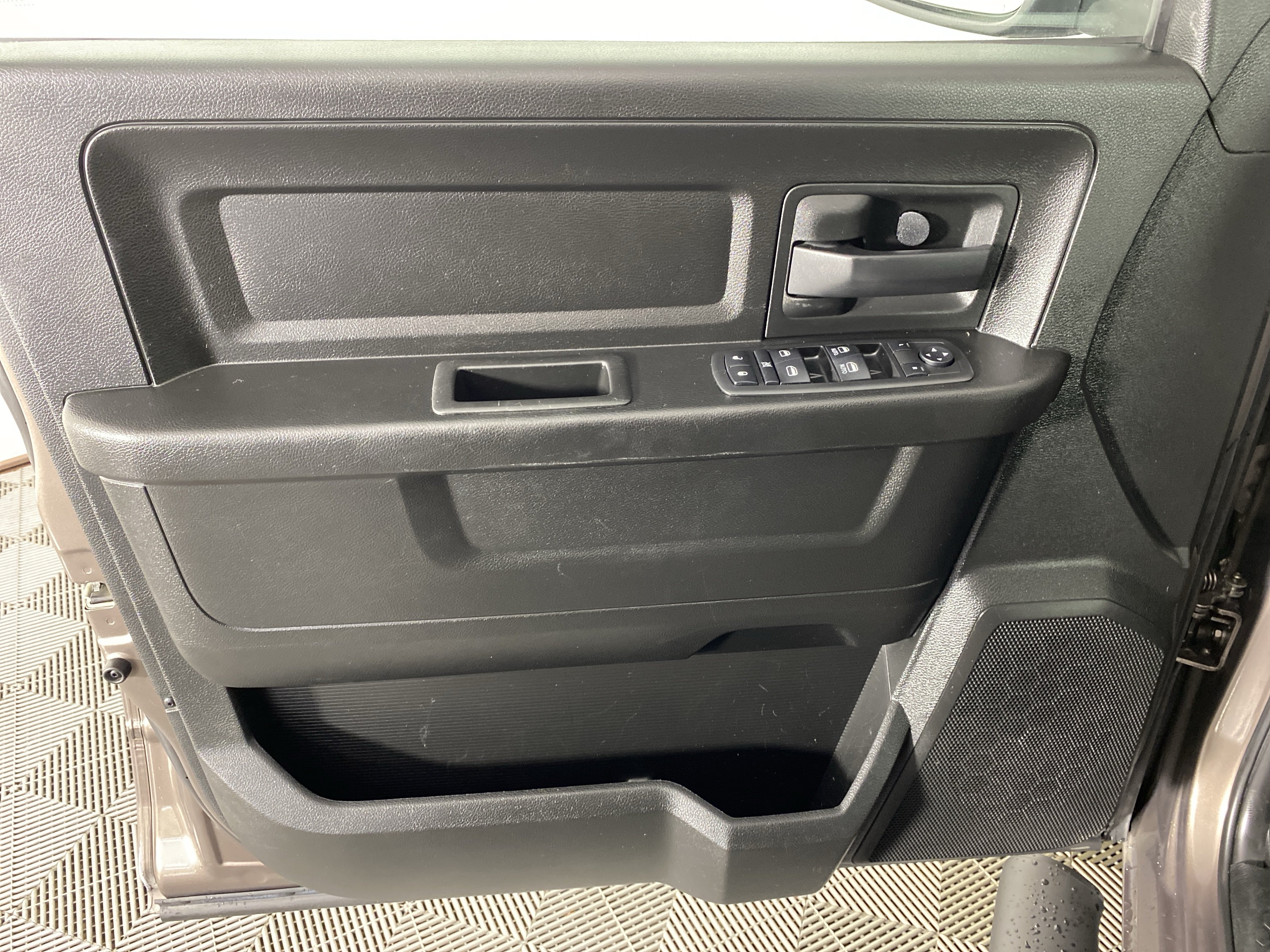 Used 2019 RAM 1500 Tradesman w/ Popular Equipment Group AWD/4WD image 12