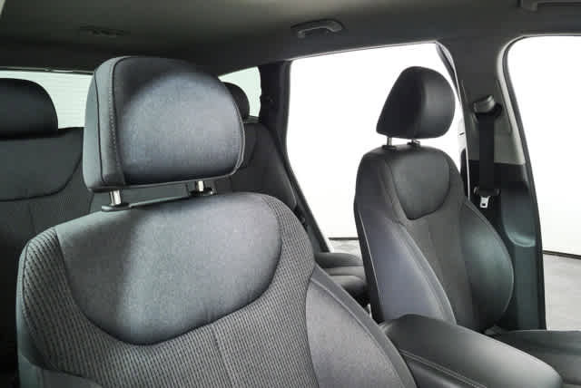Used 2019 Hyundai Santa Fe SEL FWD image 21