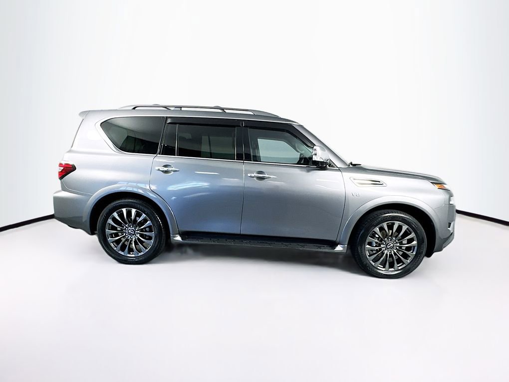 Used 2021 Nissan Armada Platinum image 11