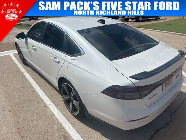 Used 2023 Honda Accord Sport image 9