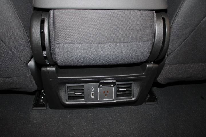 New 2026 GMC Sierra 1500 SLE image 22