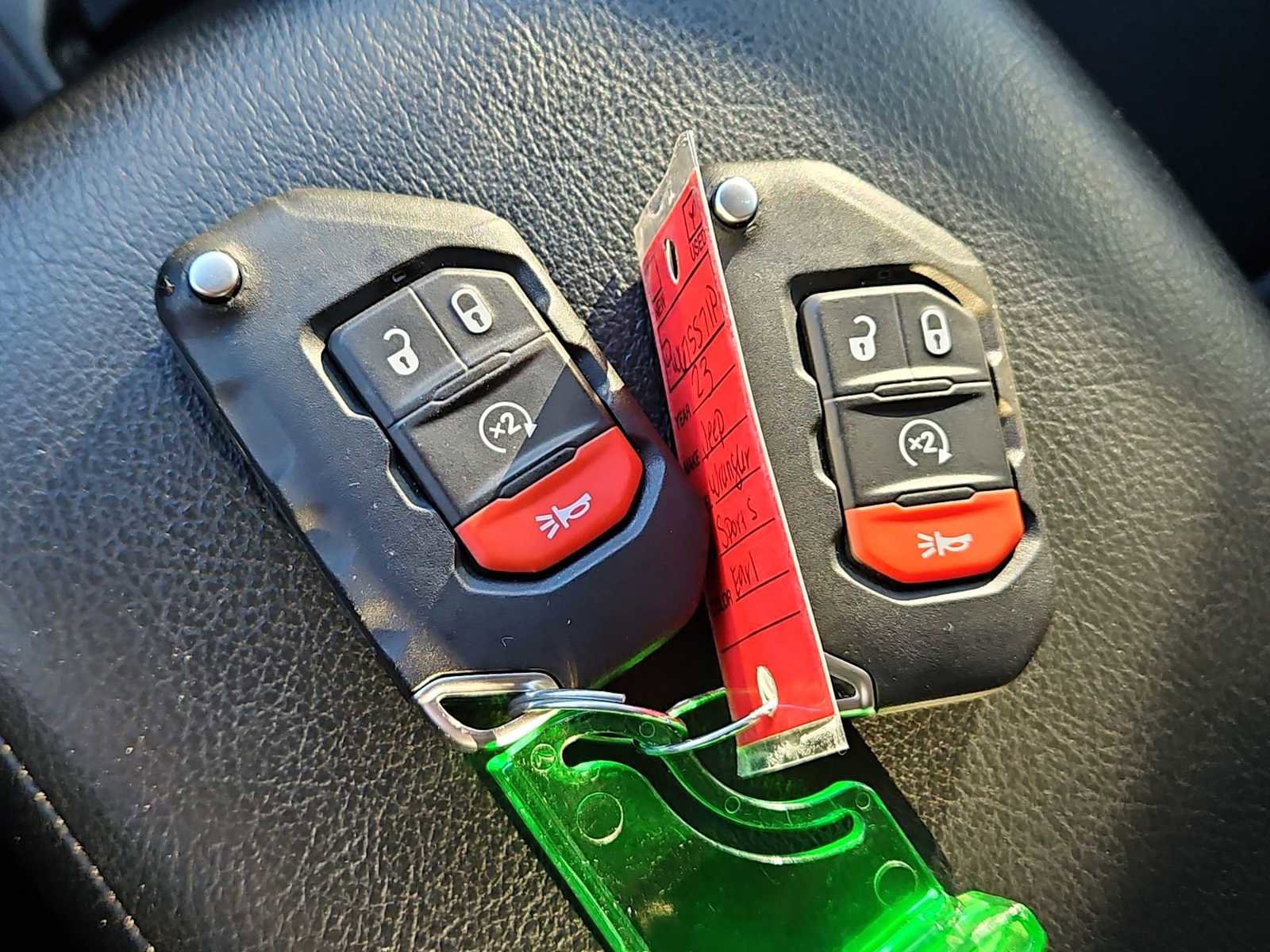 Used 2023 Jeep Wrangler Sport S image 32