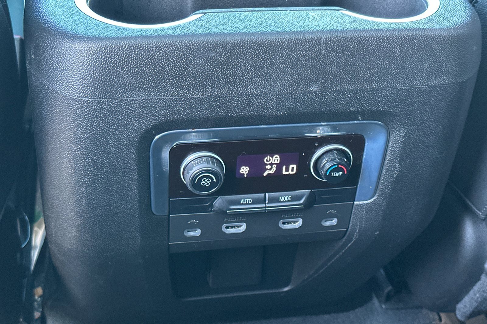 Used 2021 Chevrolet Tahoe Z71 w/ Rear Media and Nav Package image 39