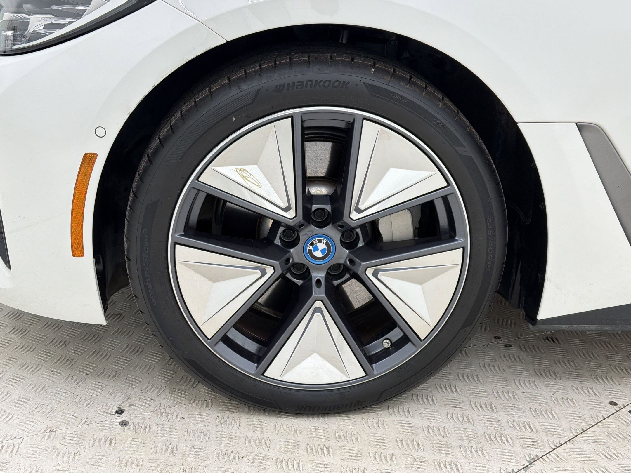 Certified 2023 BMW i4 eDrive35 w/ Premium Package image 12