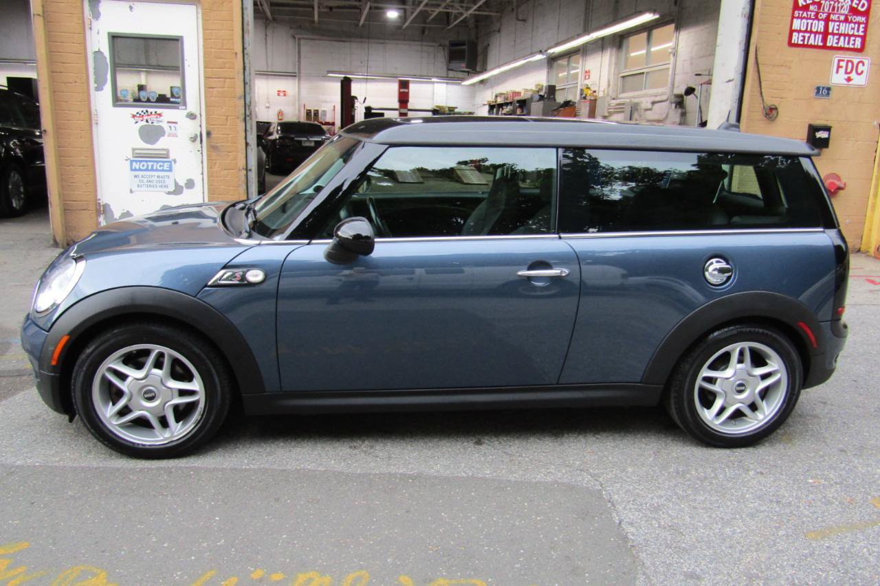 Used 2010 MINI Cooper Clubman S FWD image 2
