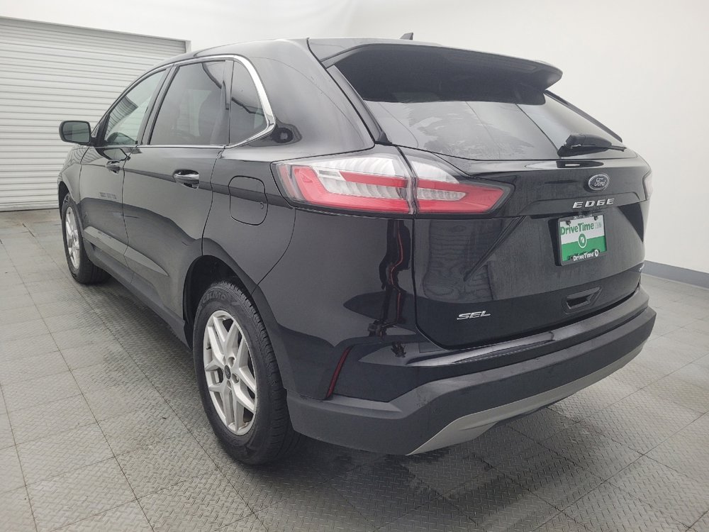 Used 2024 Ford Edge SEL image 5