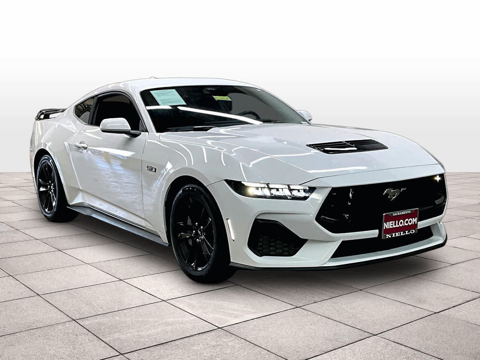 Used 2025 Ford Mustang GT RWD image 2