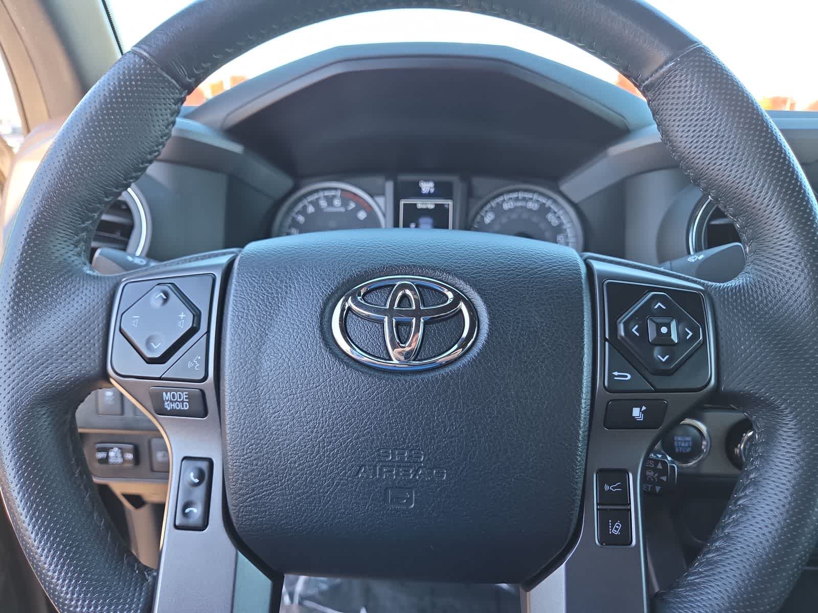 Used 2021 Toyota Tacoma TRD Sport AWD/4WD image 23