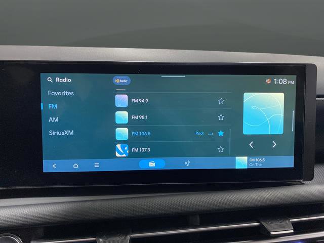 Certified 2025 Hyundai Tucson SE image 16