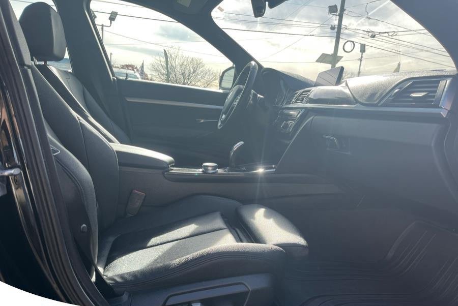 Used 2017 BMW 330i Gran Turismo xDrive AWD/4WD image 27