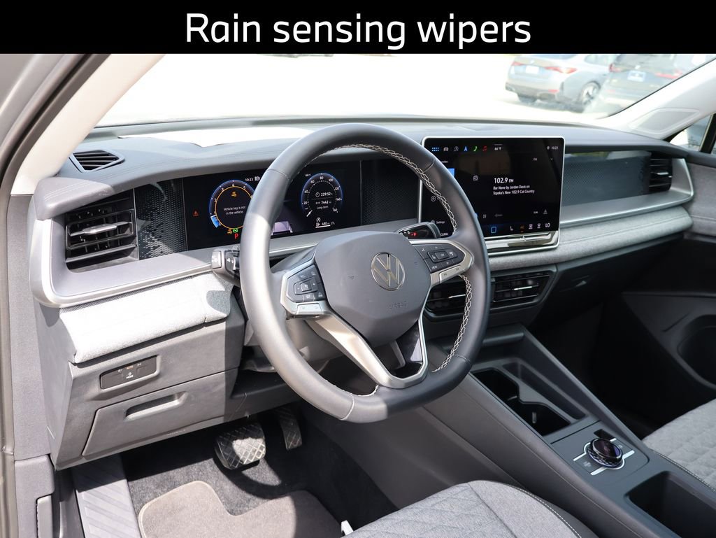 Used 2025 Volkswagen Tiguan S AWD/4WD image 18