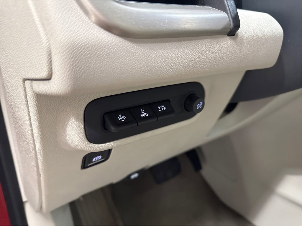 Used 2023 GMC Terrain Denali image 40