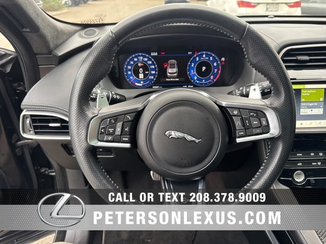 Used 2020 Jaguar F-PACE SVR image 25