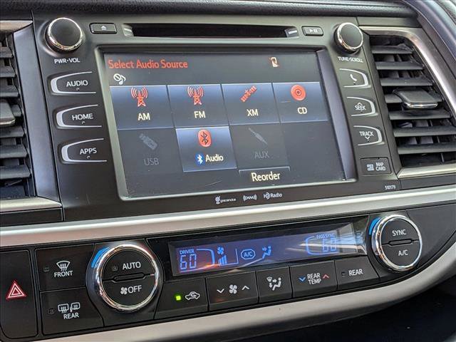 Used 2018 Toyota Highlander XLE image 5