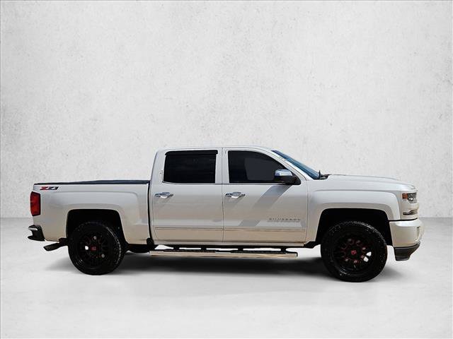 Used 2017 Chevrolet Silverado 1500 LTZ Z71 w/ LTZ Plus Package AWD/4WD image 4