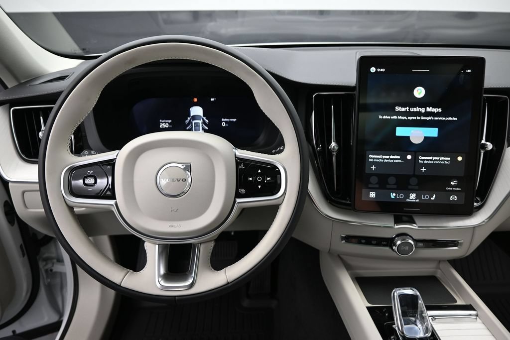 New 2026 Volvo XC60 T8 Ultra w/ Climate Package AWD/4WD image 11