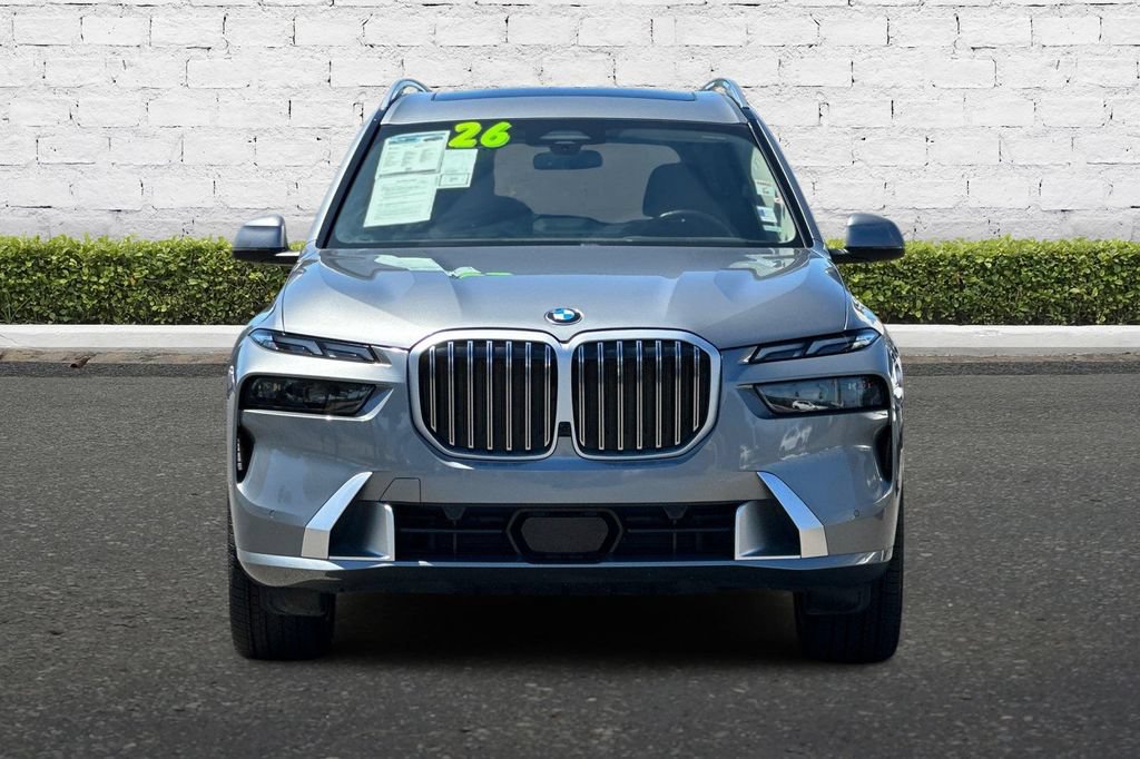 Used 2026 BMW X7 xDrive40i AWD/4WD image 9